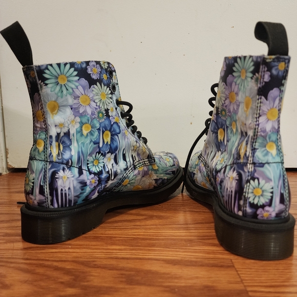 Dr Martens Blue Drippy Floral Boots SIZE 8 - Picture 3 of 5